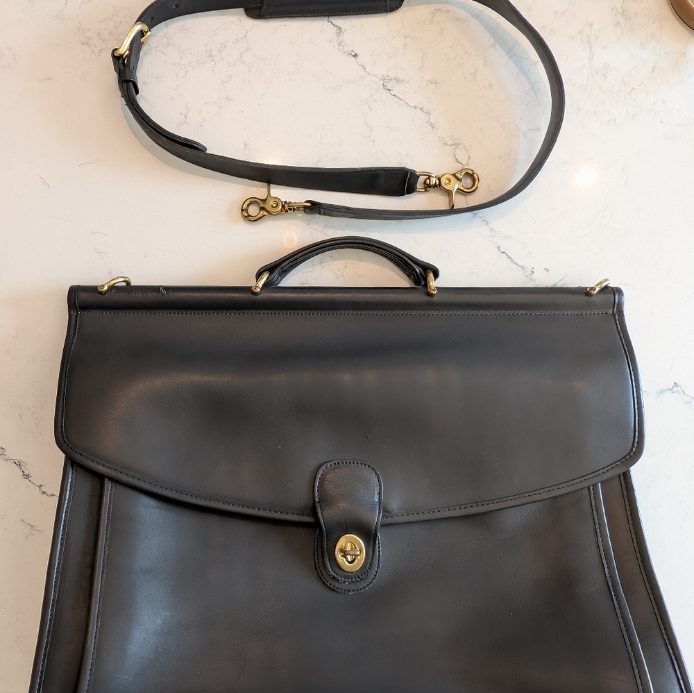Vintage Coach Beekman Briefcase (Pre 1994 Made In USA) - Almost New Condition